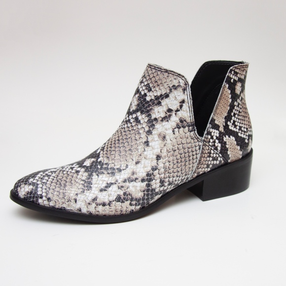 Kaanas Como Open Ankle Booties - Picture 7 of 7